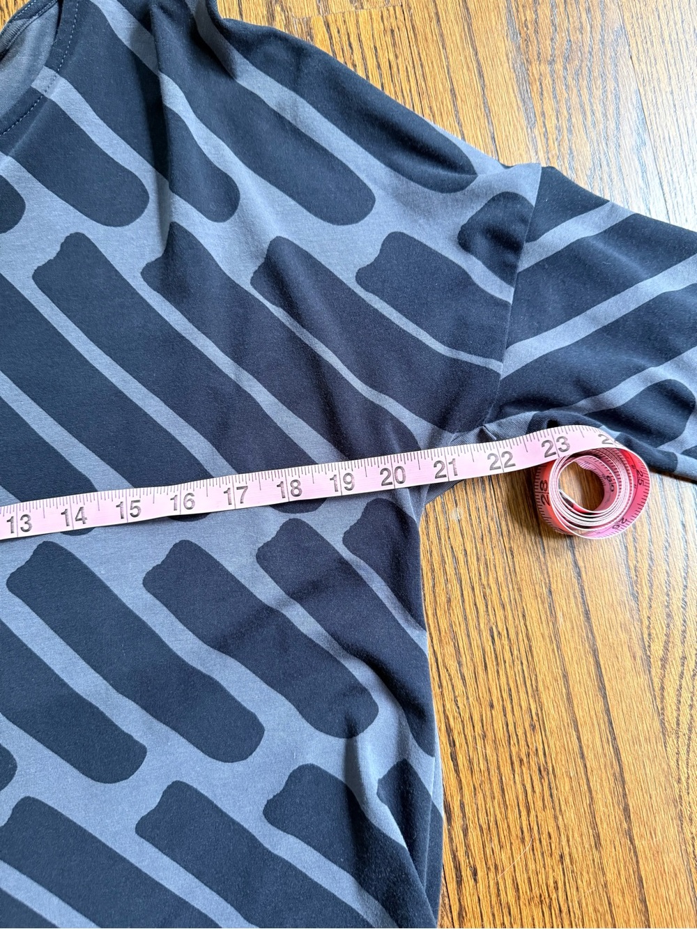 Marimekko ‘Presto’ Black & Gray Jersey Midi Dress with Abstract Print - Picture 9 of 13